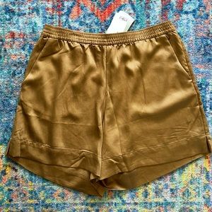 Lyocell- Blend Bermuda shorts